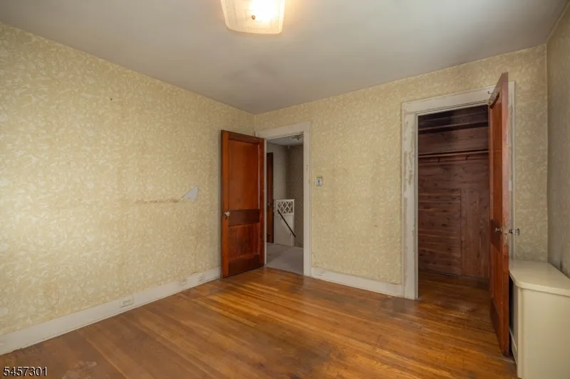 13 Liberty St Irvington, NJ 07111