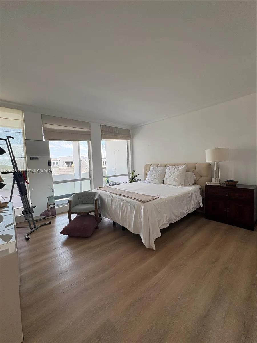 700 Biltmore Way #504 Coral Gables, FL 33134