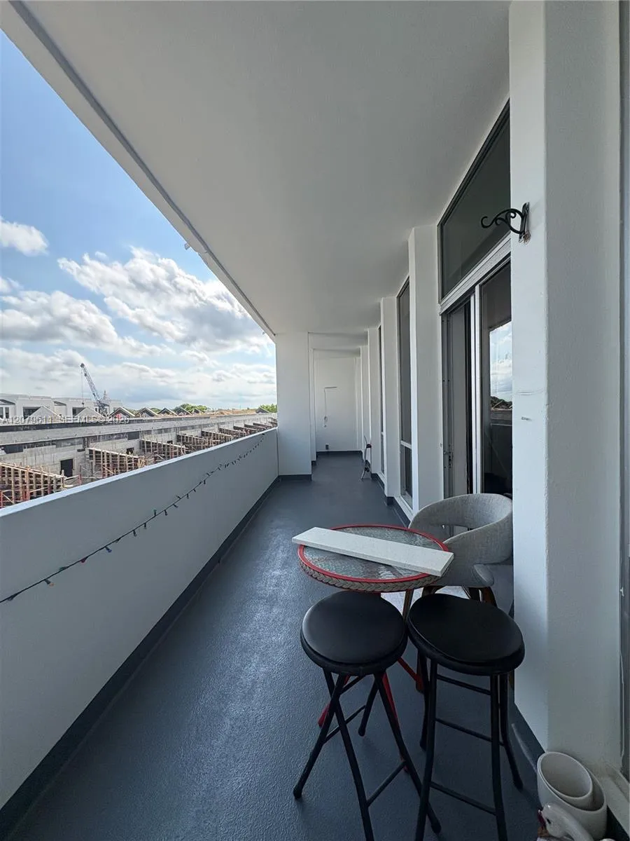 700 Biltmore Way #504 Coral Gables, FL 33134