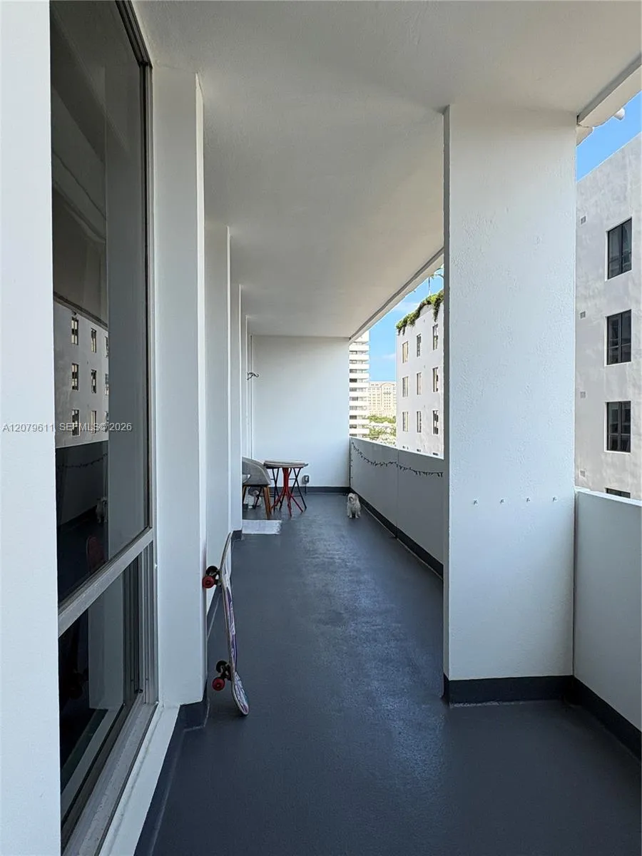 700 Biltmore Way #504 Coral Gables, FL 33134