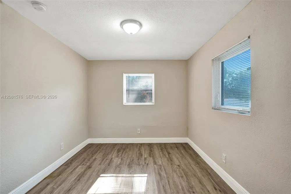 429 NW 9th Ave #1 Fort Lauderdale, FL 33311