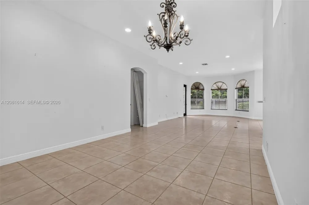 5659 Via De La Plata Cir Delray Beach, FL 33484