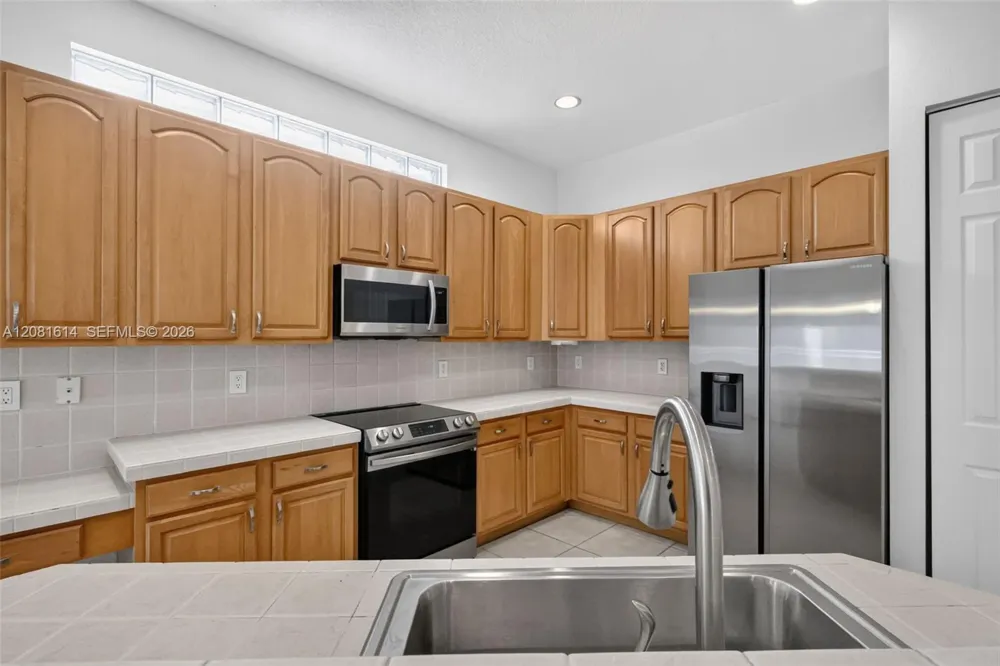 5659 Via De La Plata Cir Delray Beach, FL 33484