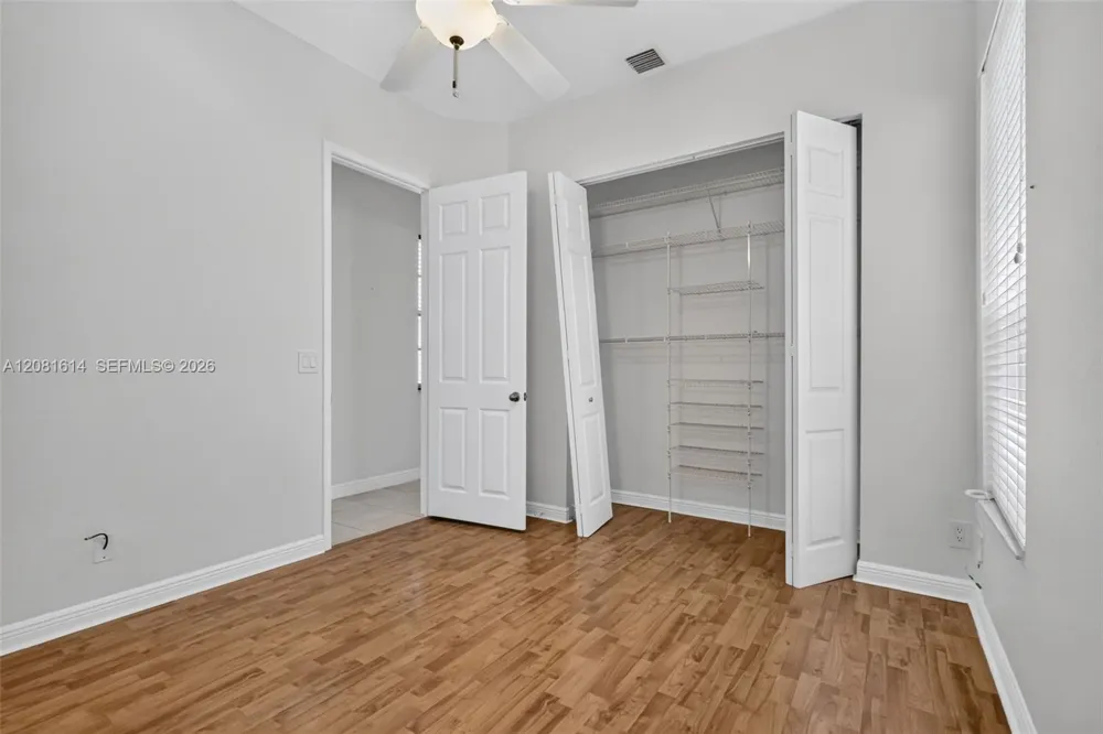 5659 Via De La Plata Cir Delray Beach, FL 33484