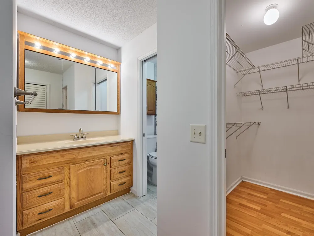 4845 EQUESTRIAN CIRCLE #B Boynton Beach, FL 33436
