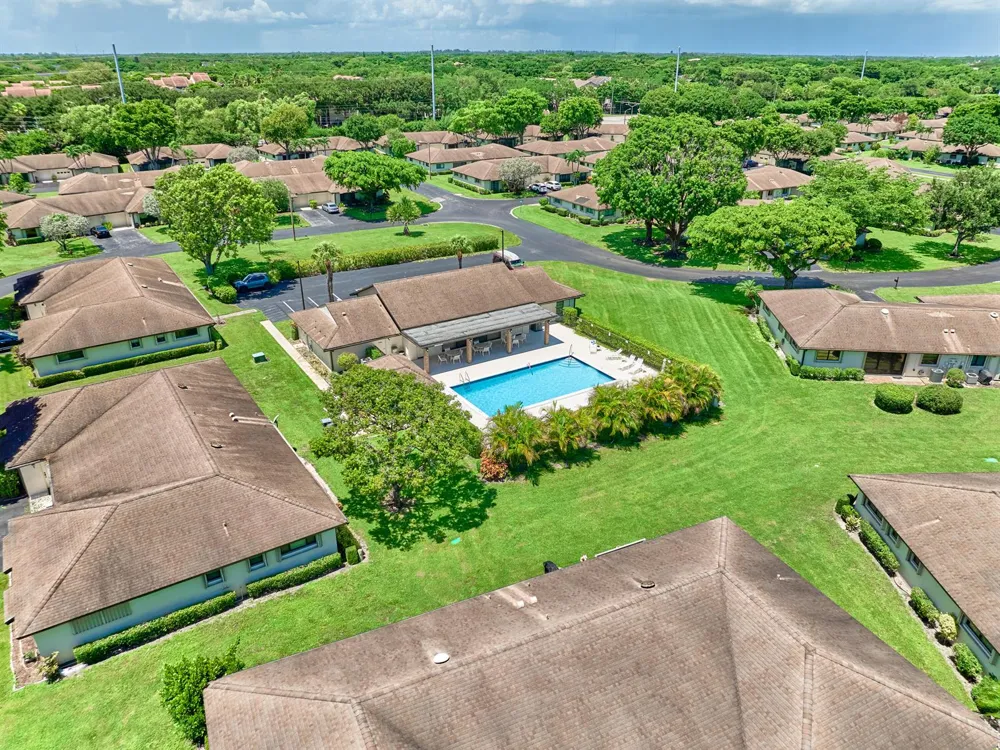 4845 EQUESTRIAN CIRCLE #B Boynton Beach, FL 33436