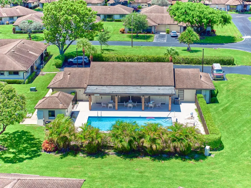 4845 EQUESTRIAN CIRCLE #B Boynton Beach, FL 33436