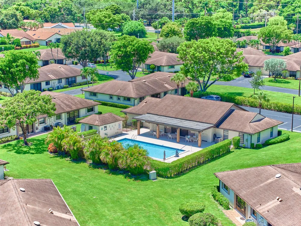 4845 EQUESTRIAN CIRCLE #B Boynton Beach, FL 33436