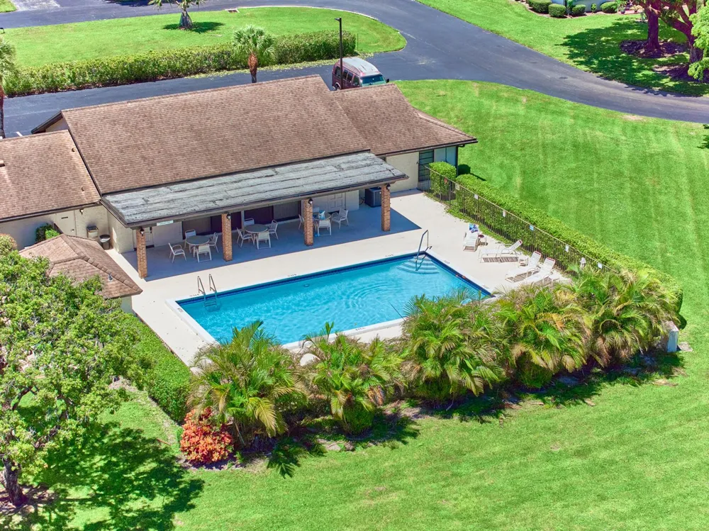 4845 EQUESTRIAN CIRCLE #B Boynton Beach, FL 33436
