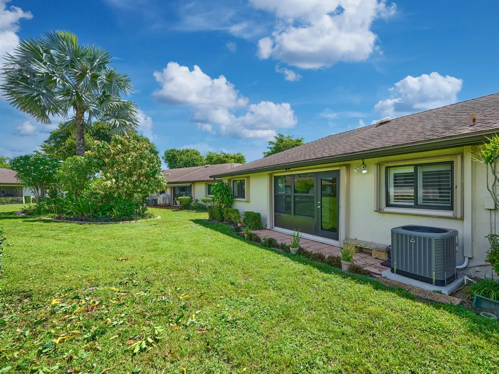 4845 EQUESTRIAN CIRCLE #B Boynton Beach, FL 33436