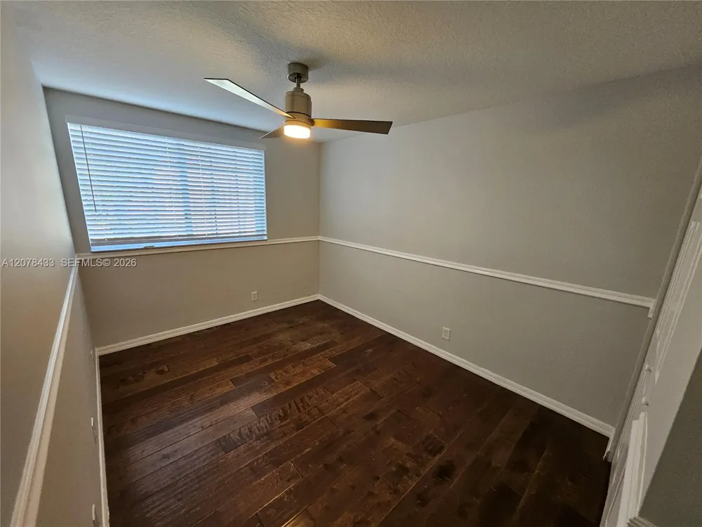9505 NW 42nd St #9505 Sunrise, FL 33351