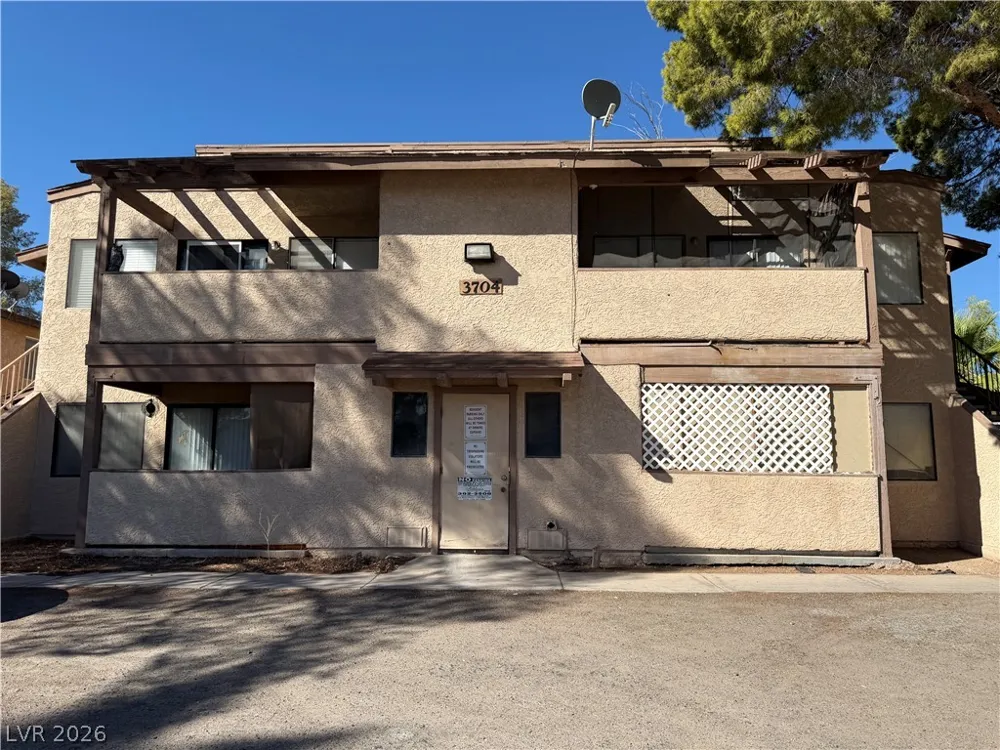 3704 Scuba Circle #4 Las Vegas, NV 89108