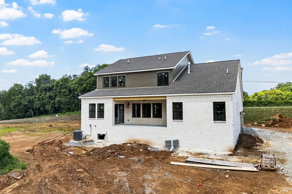 572 Baker Rd Columbia, TN 38401