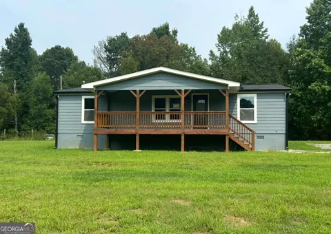 2032 Four Notch RD
