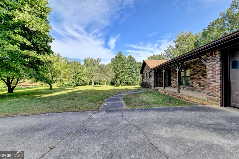 5680 Abbotts Bridge RD Johns Creek, GA 30097