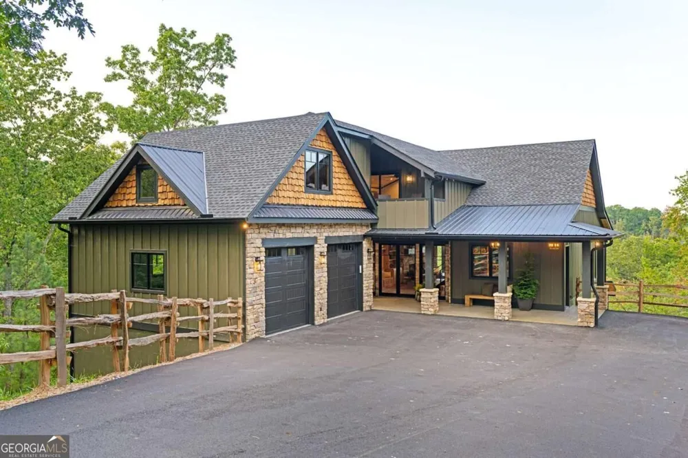 133 Amber RDG Blue Ridge, GA 30513