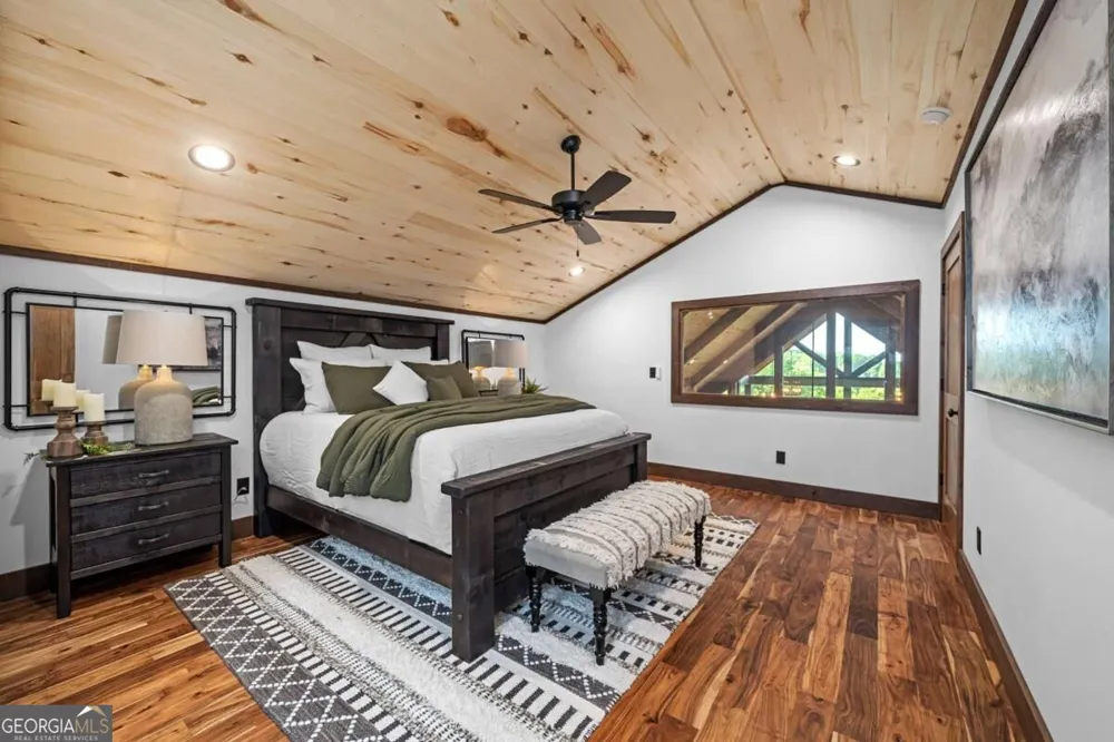 133 Amber RDG Blue Ridge, GA 30513