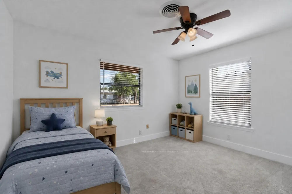 556 E 19th Street Georgetown, TX 78626
