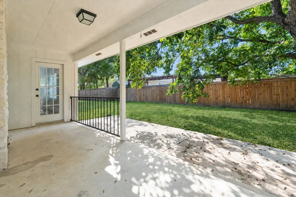556 E 19th Street Georgetown, TX 78626