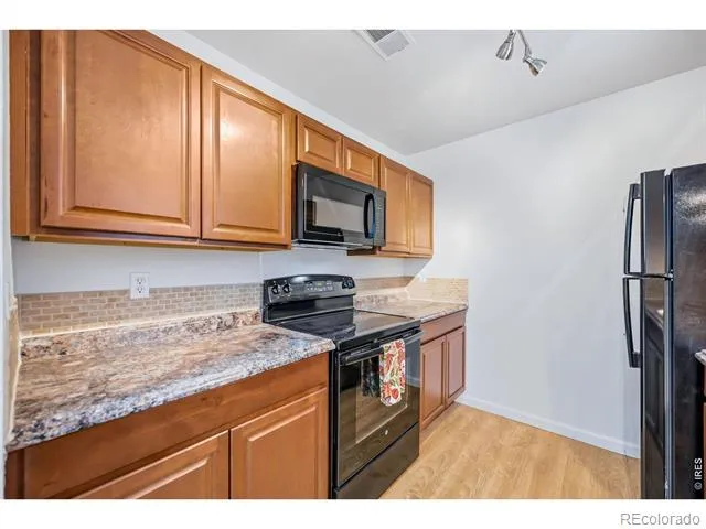10960 W Florida Avenue #101 Lakewood, CO 80232