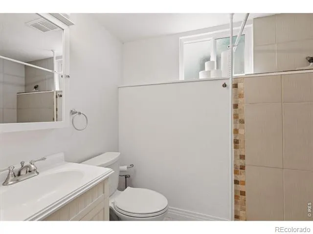 2038 18th Avenue Greeley, CO 80631