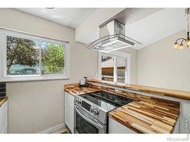 1530 Gloria Court Loveland, CO 80537