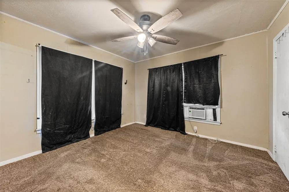 1311 E Stegall Road Robinson, TX 76706