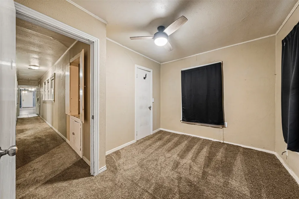 1311 E Stegall Road Robinson, TX 76706