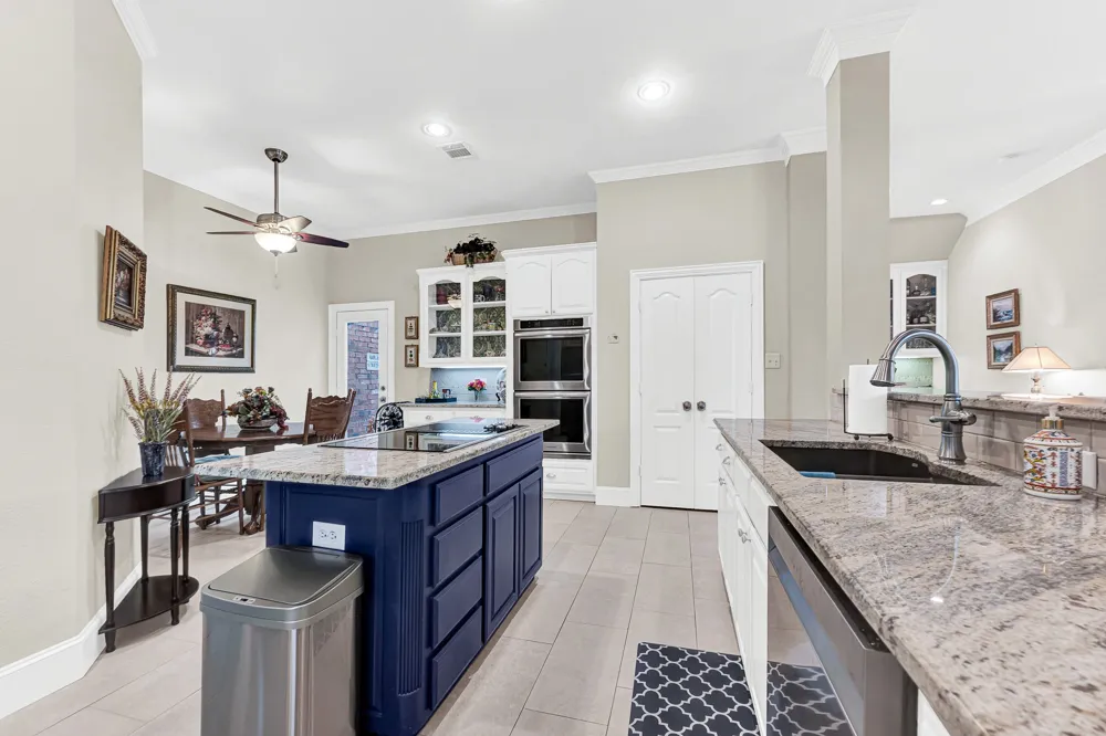 6816 Myrtle Beach Drive Plano, TX 75093