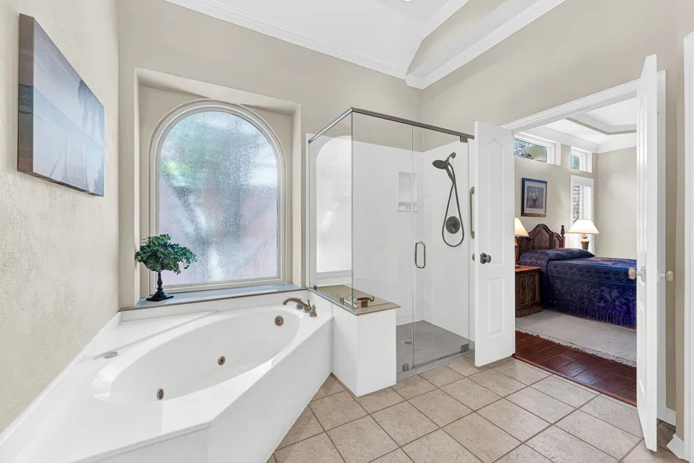 6816 Myrtle Beach Drive Plano, TX 75093