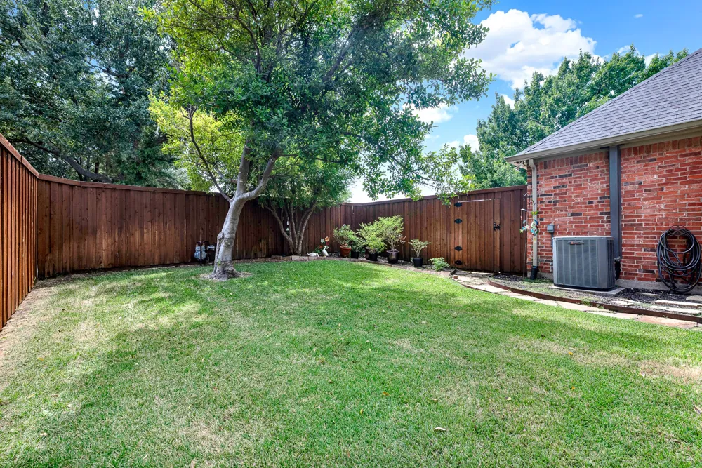 6816 Myrtle Beach Drive Plano, TX 75093
