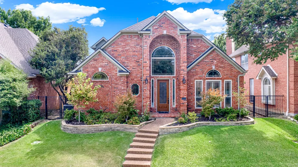 6816 Myrtle Beach Drive Plano, TX 75093