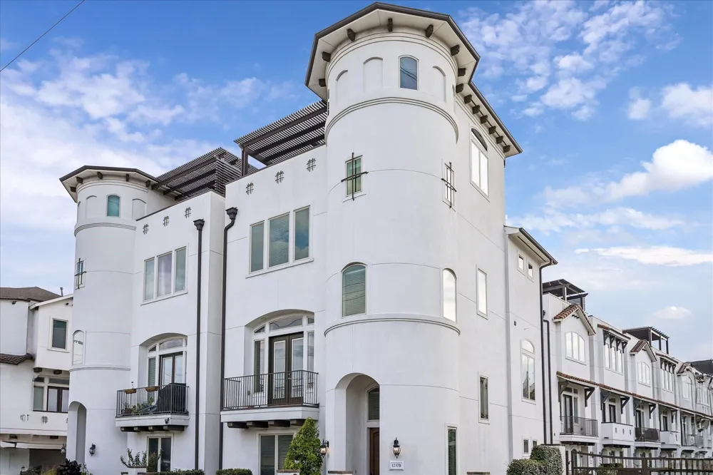 1237 Bonner Street #B Houston, TX 77007
