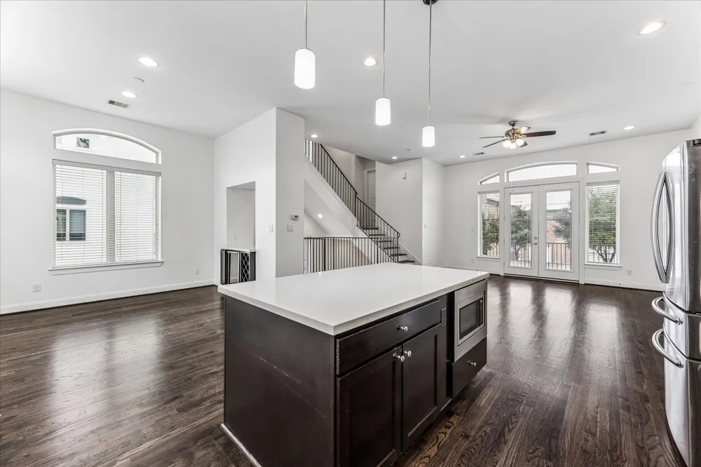 1237 Bonner Street #B Houston, TX 77007