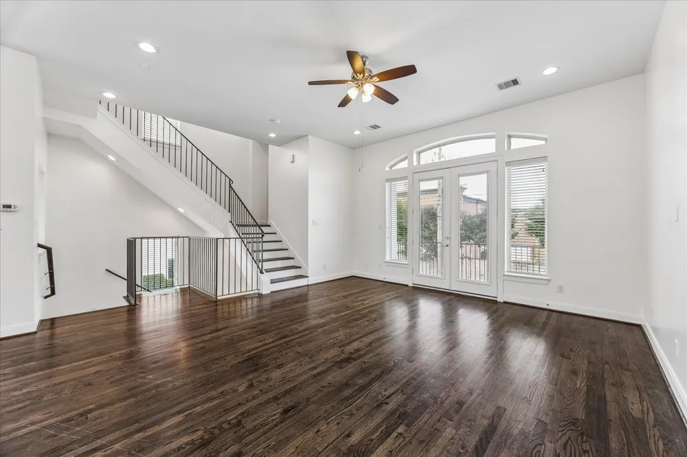 1237 Bonner Street #B Houston, TX 77007