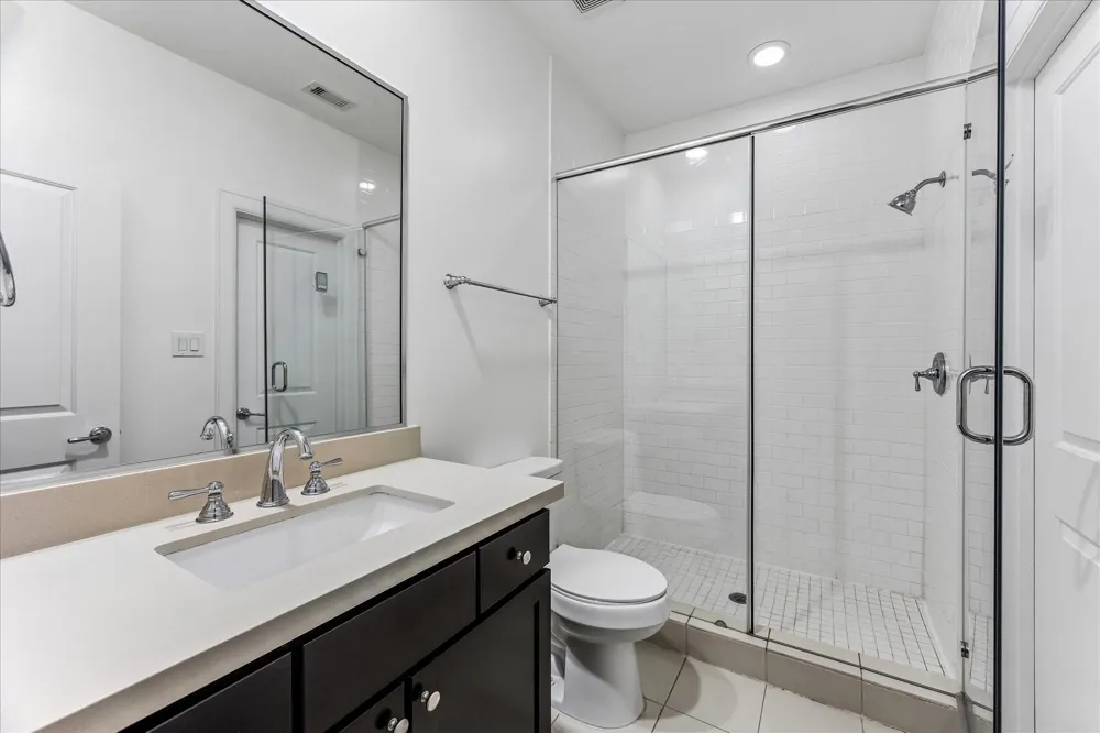 1237 Bonner Street #B Houston, TX 77007