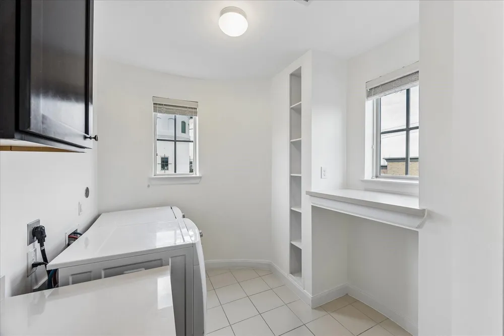 1237 Bonner Street #B Houston, TX 77007