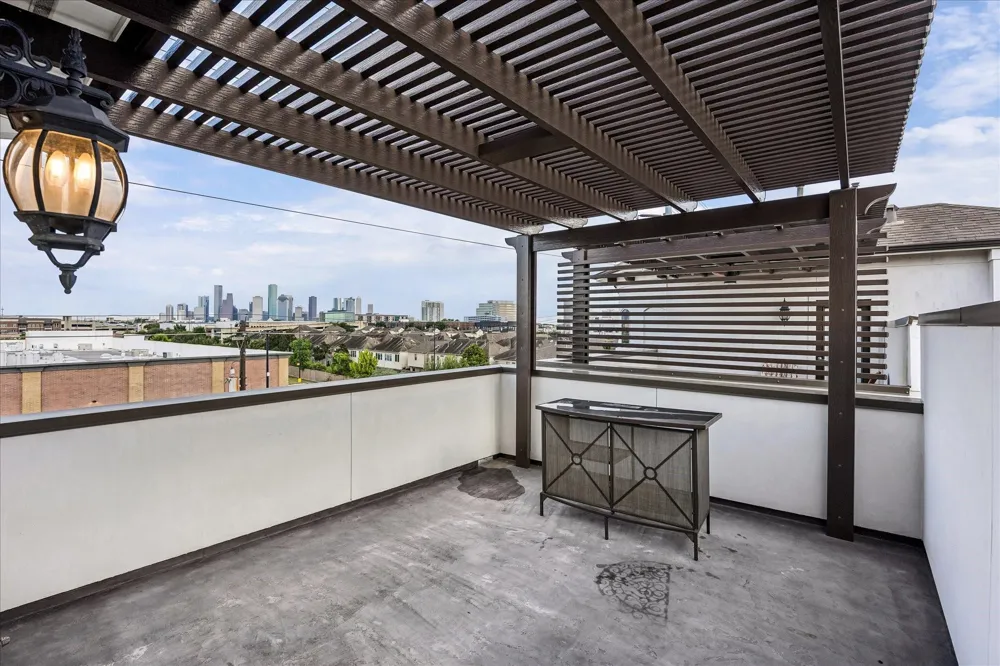 1237 Bonner Street #B Houston, TX 77007