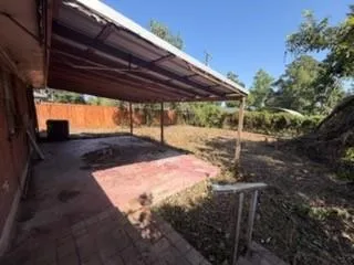 905 Cowan Avenue Conroe, TX 77301
