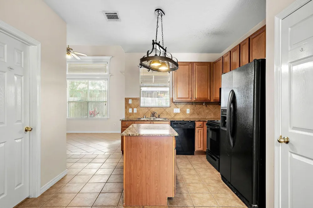 816 Sterling Creek Circle Katy, TX 77450