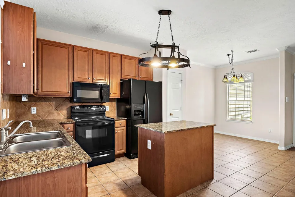 816 Sterling Creek Circle Katy, TX 77450