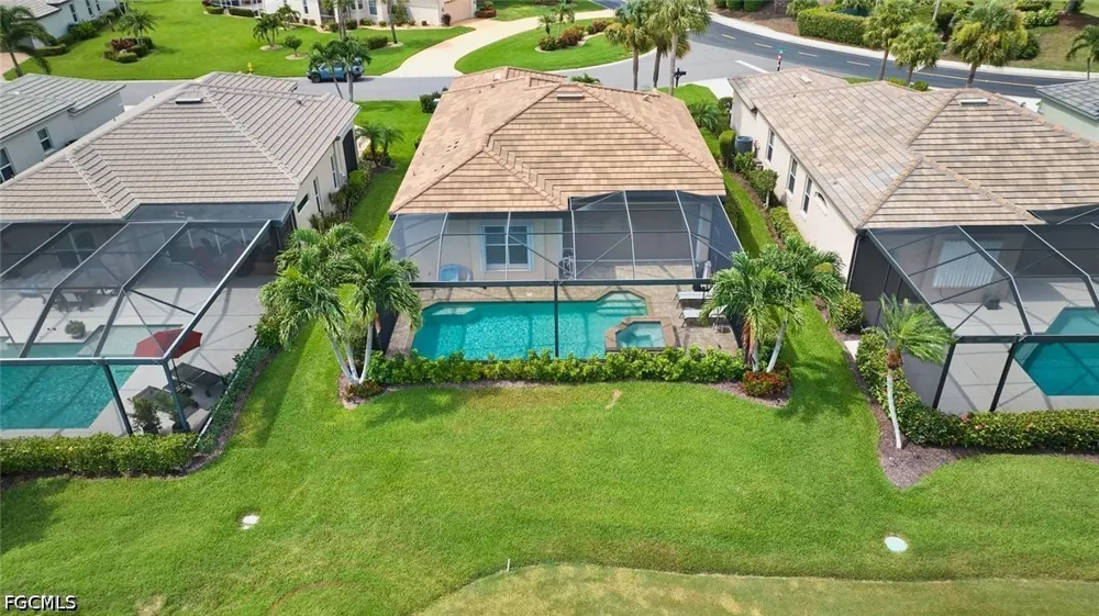 Willowcrest Court Fort Myers, FL 33908