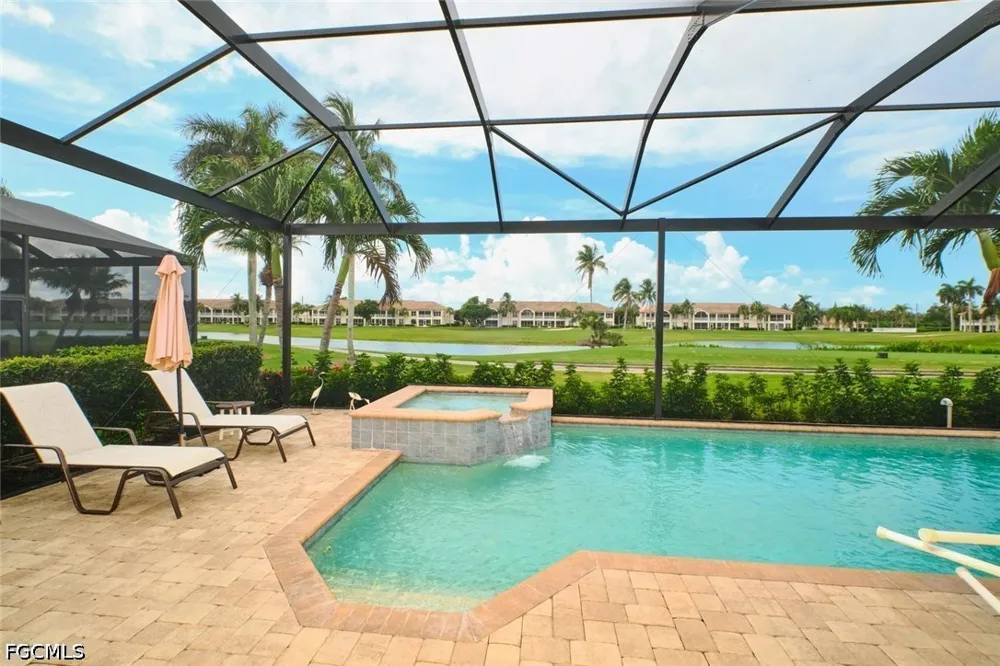 Willowcrest Court Fort Myers, FL 33908