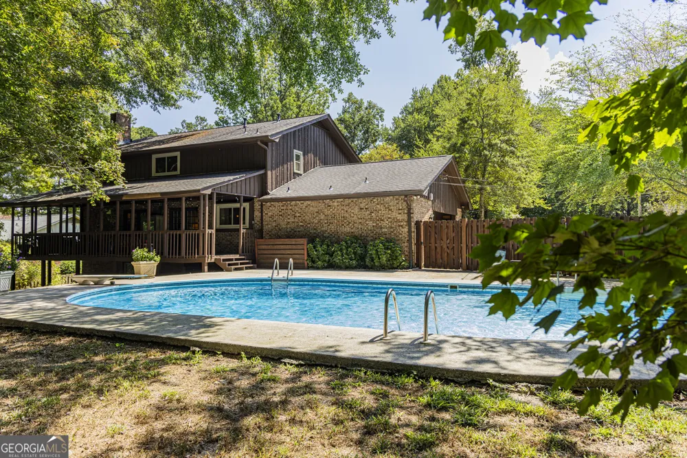 108 Rollingwood CIR NW Rome, GA 30165