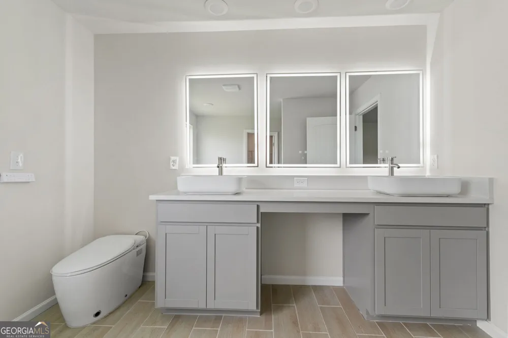 724 Lipizzan TRCE Hogansville, GA 30230
