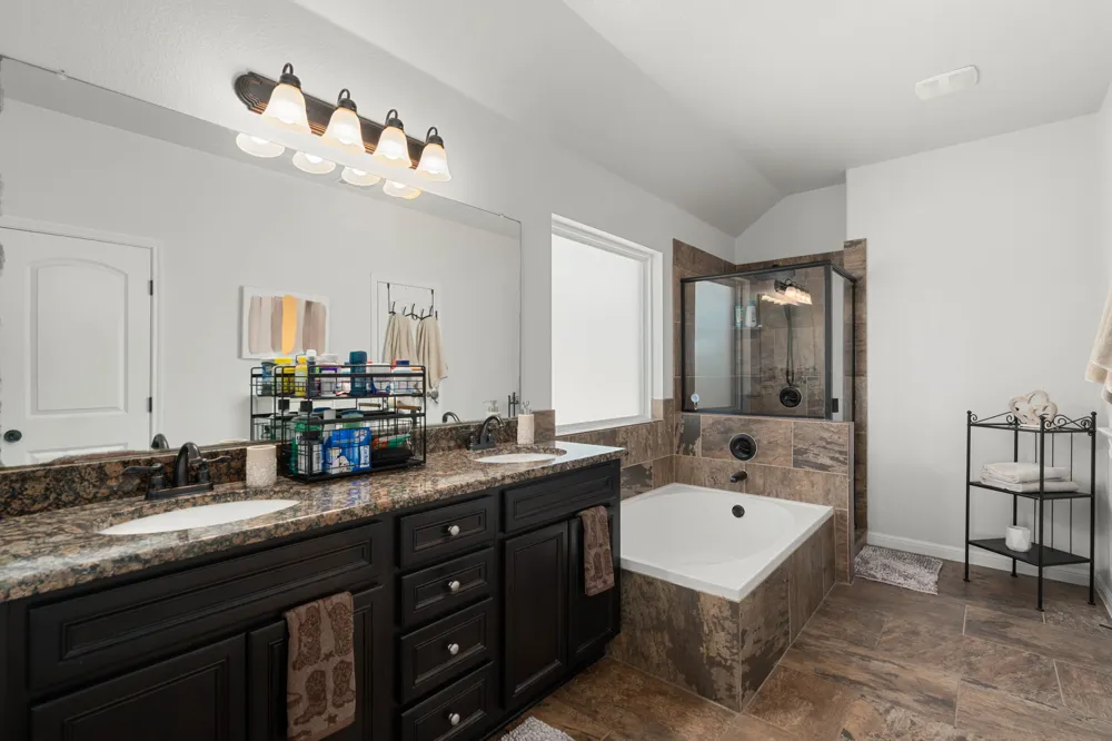 111 Plantain Drive Hutto, TX 78634
