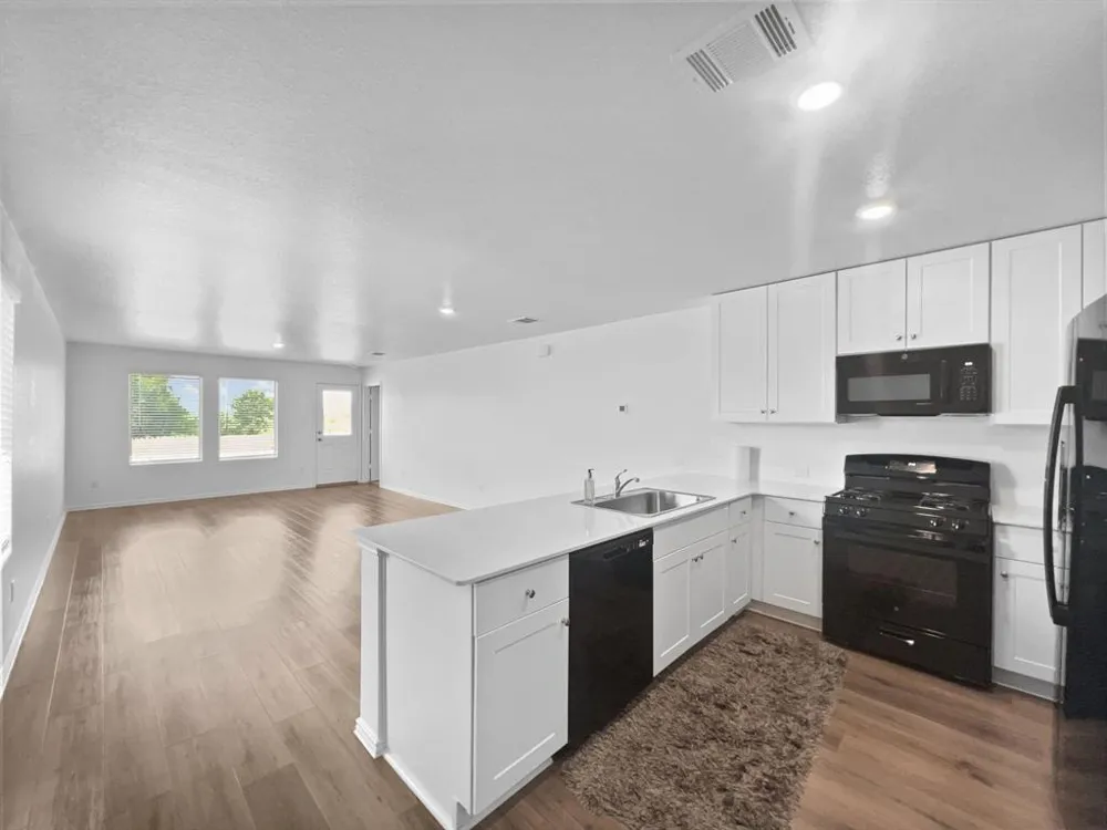 1563 Soapstone Pass San Marcos, TX 78656