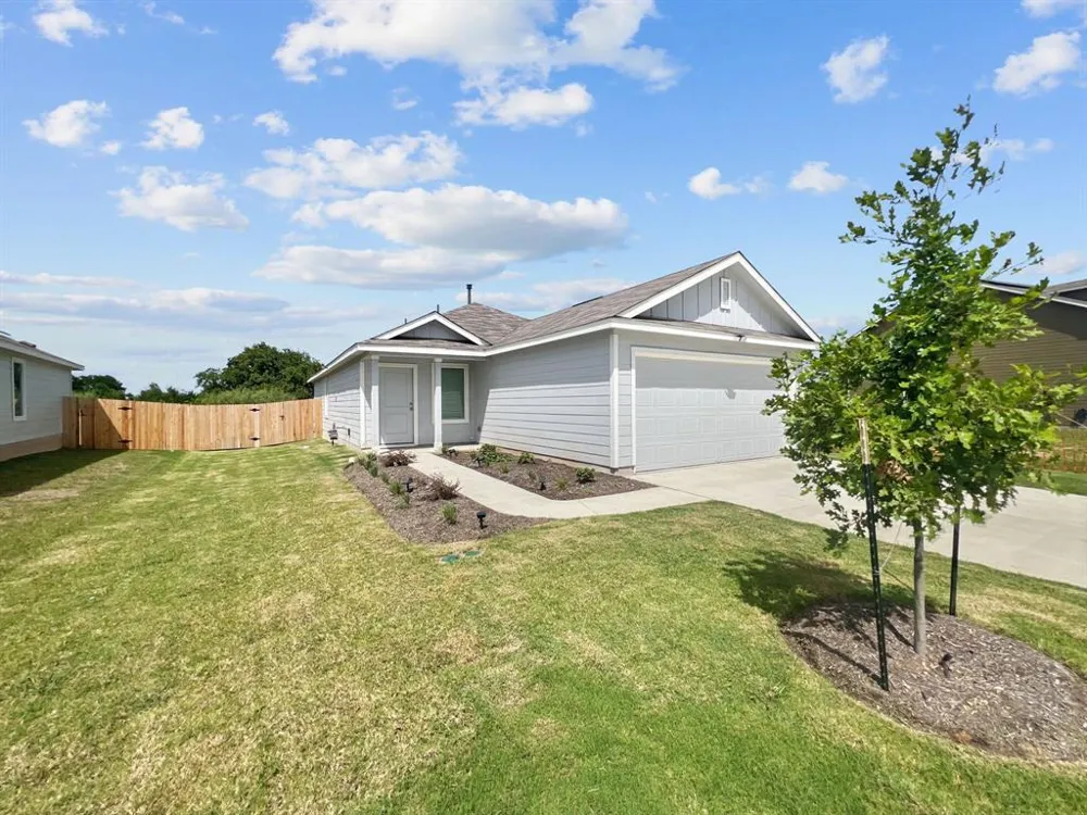 1563 Soapstone Pass San Marcos, TX 78656
