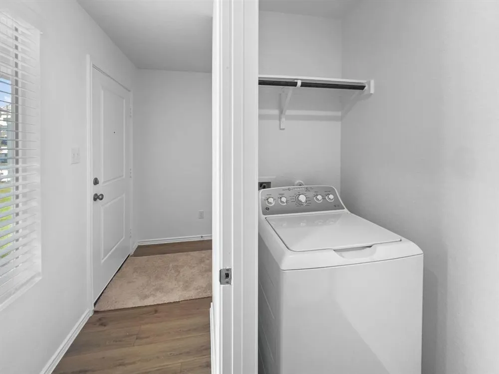 1563 Soapstone Pass San Marcos, TX 78656