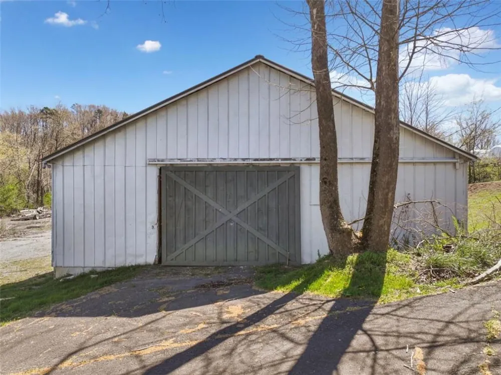243 Old Highway 5 S Ellijay, GA 30540
